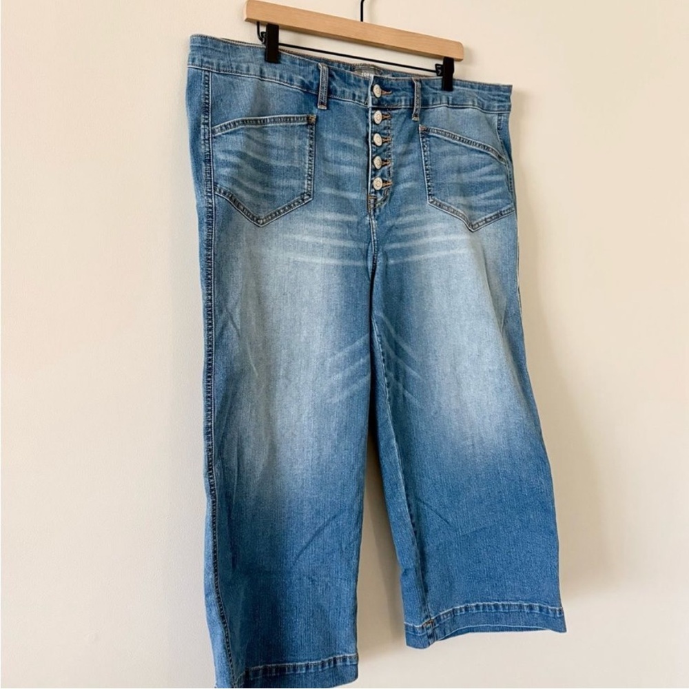 Torrid Cropped Jeans 18 - Picture 4 of 6